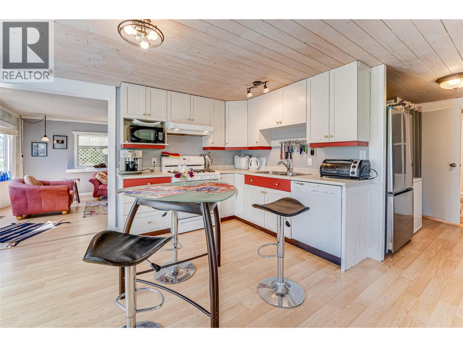 106 2727 Lakeshore Road, Vernon