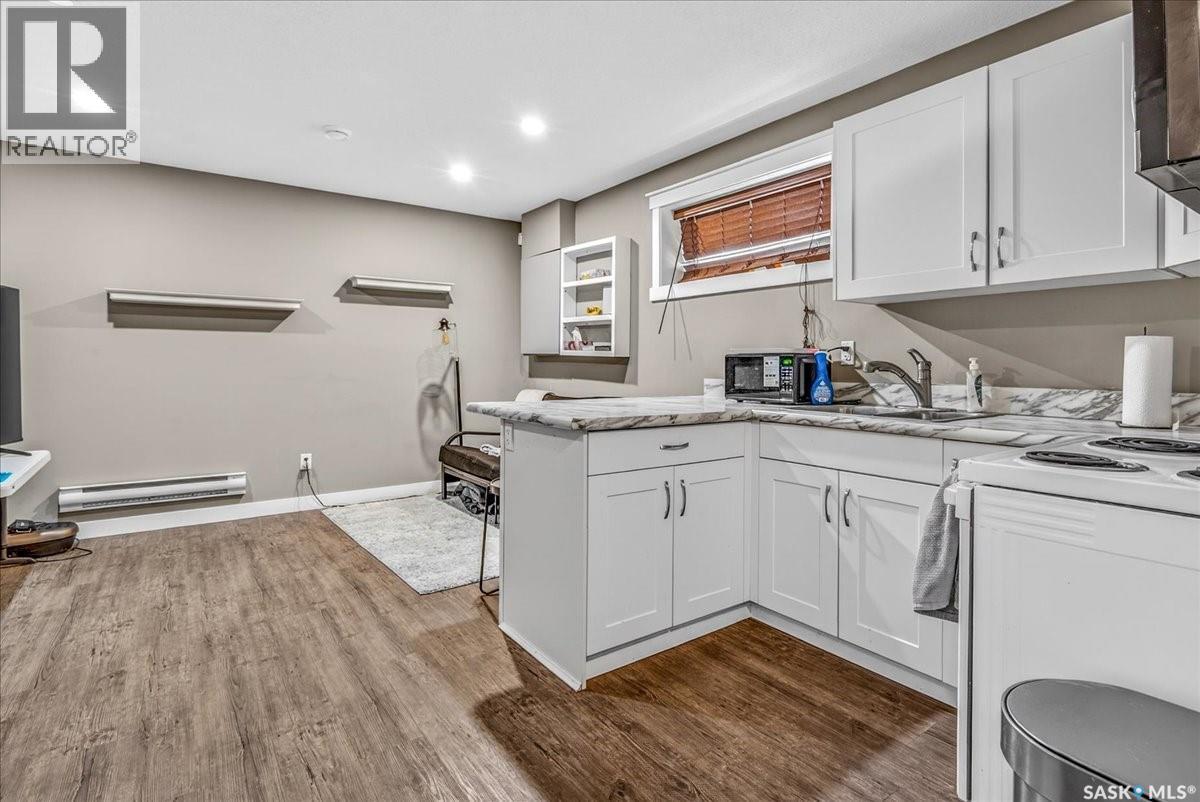 5780 Pearsall CRESCENT - 23