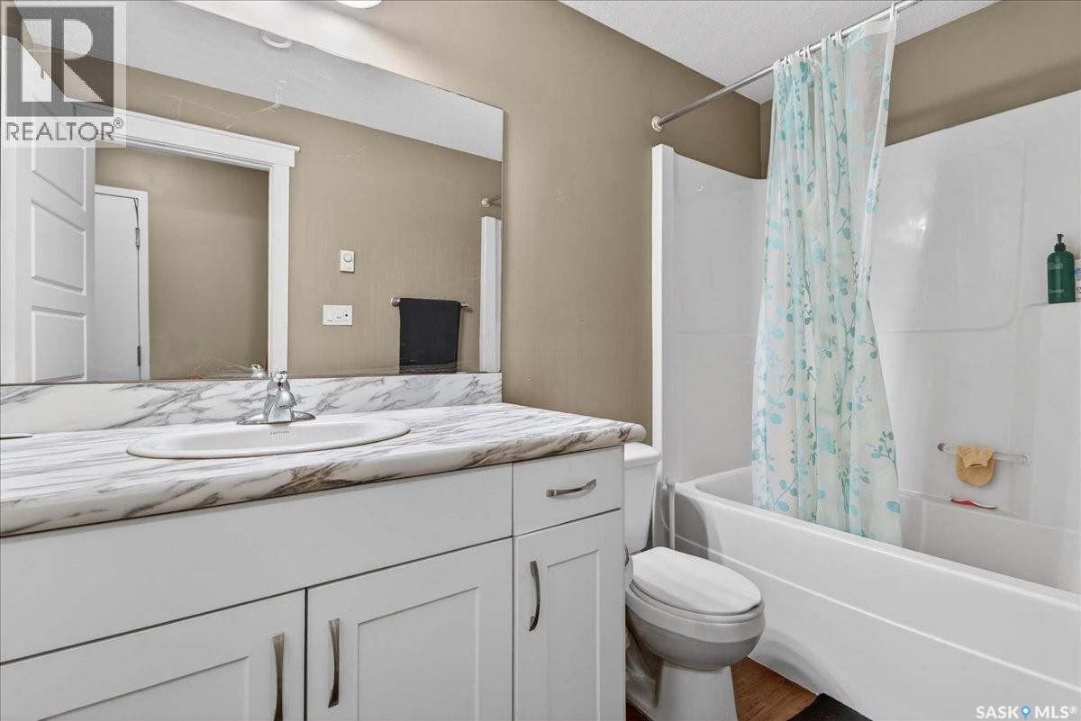 5780 Pearsall CRESCENT - 26