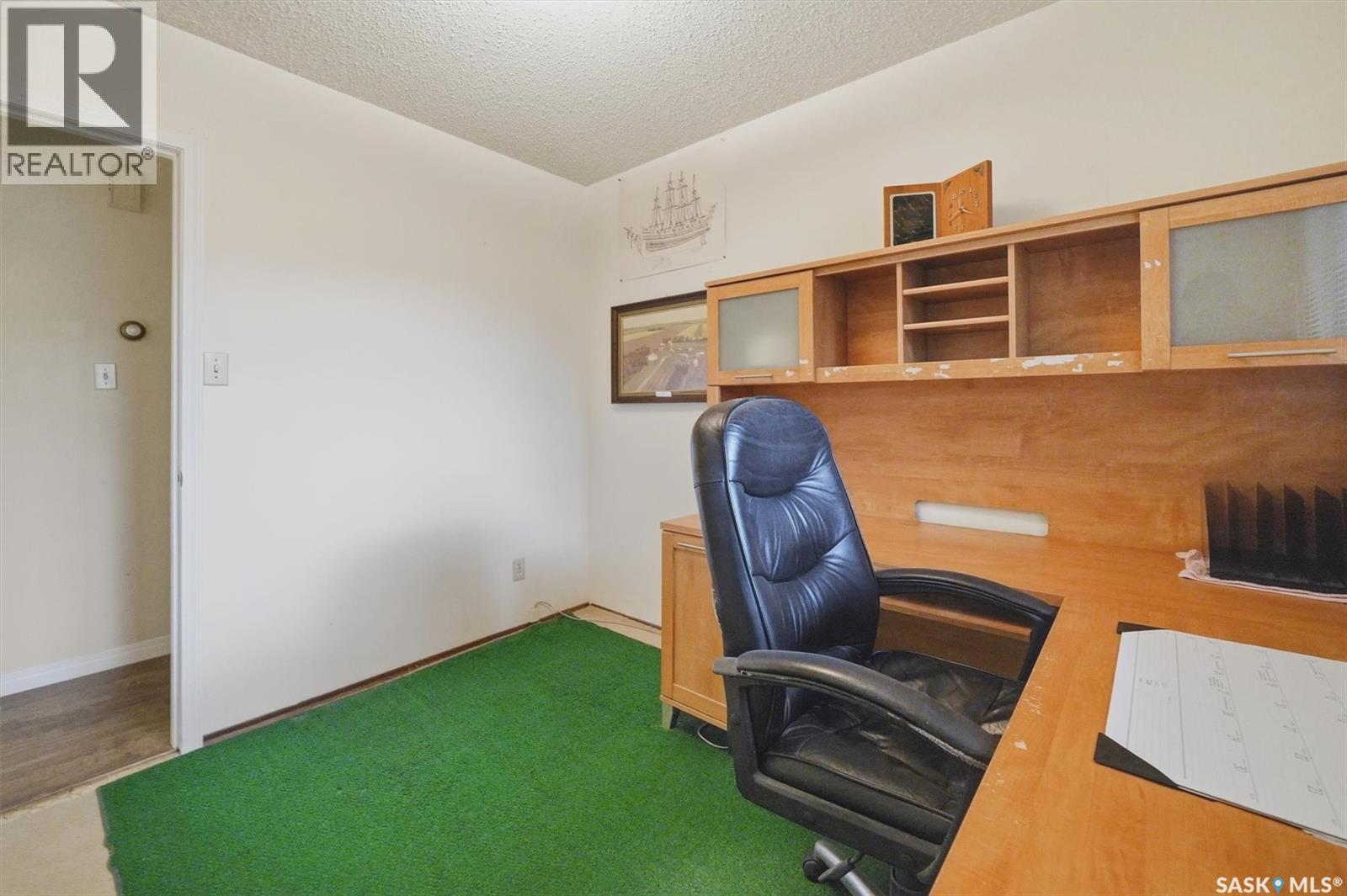 1306 Egbert AVENUE - 23