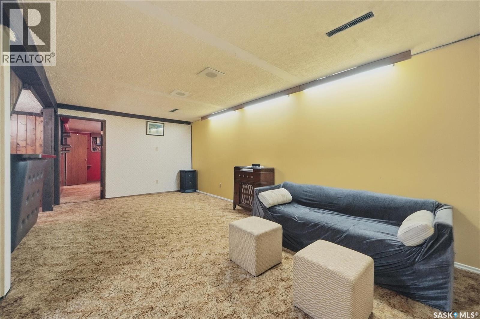 1306 Egbert AVENUE - 26