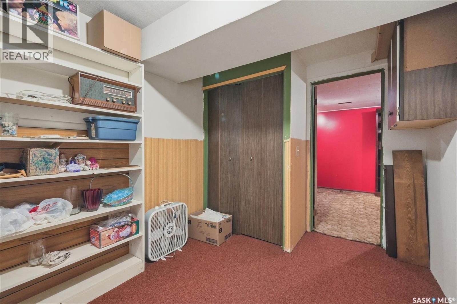 1306 Egbert AVENUE - 33