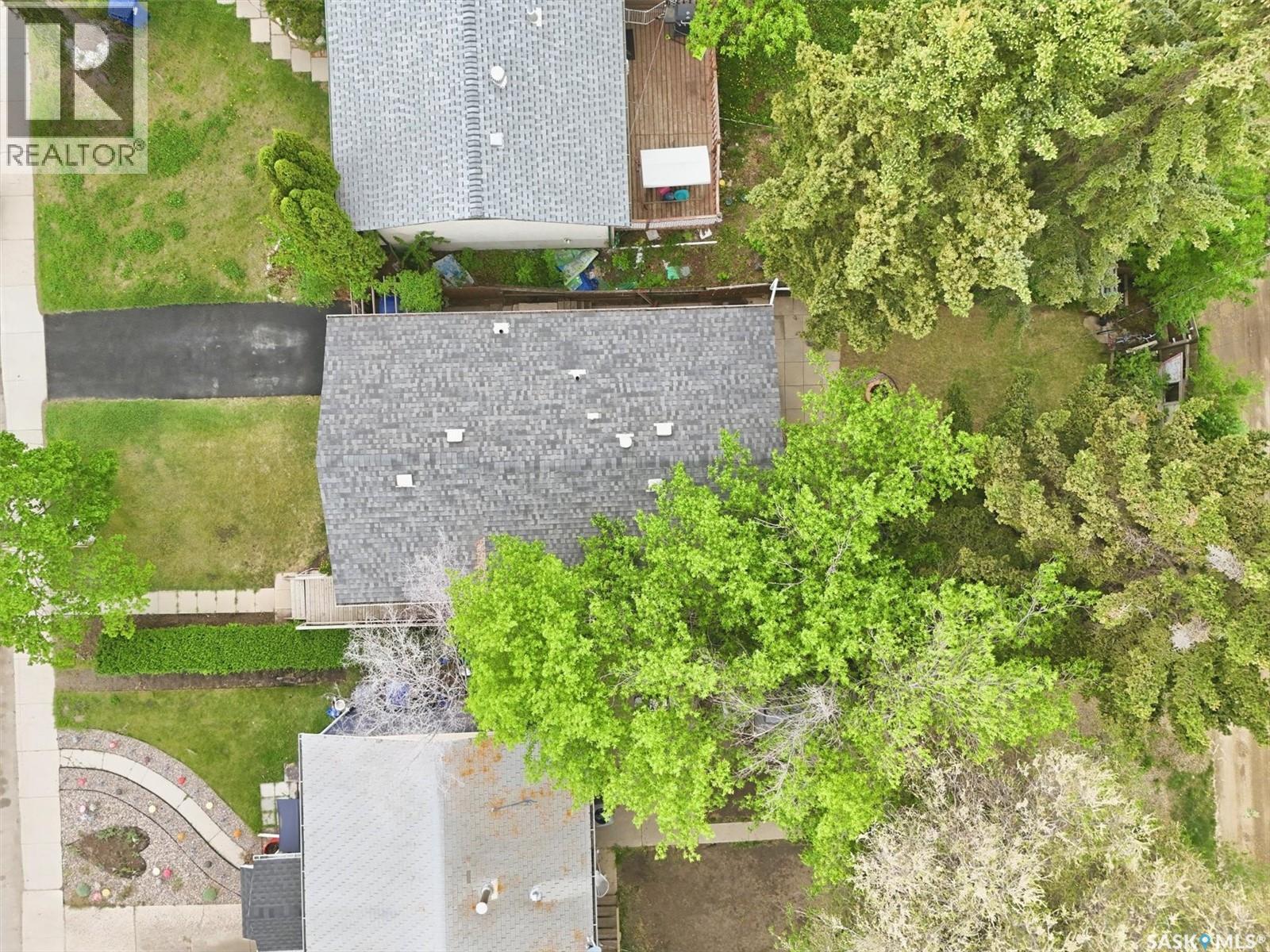 1306 Egbert AVENUE - 44