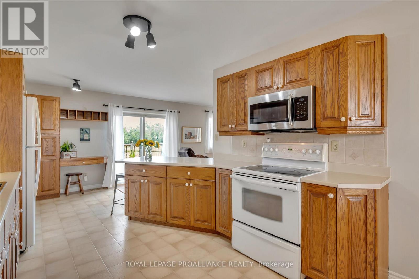 1787 MONCRIEF LINE - 18