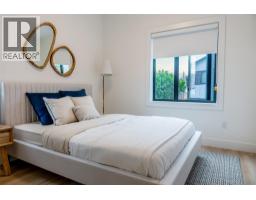 921 Borden Avenue, Kelowna, BC V5P2R6 Photo 17