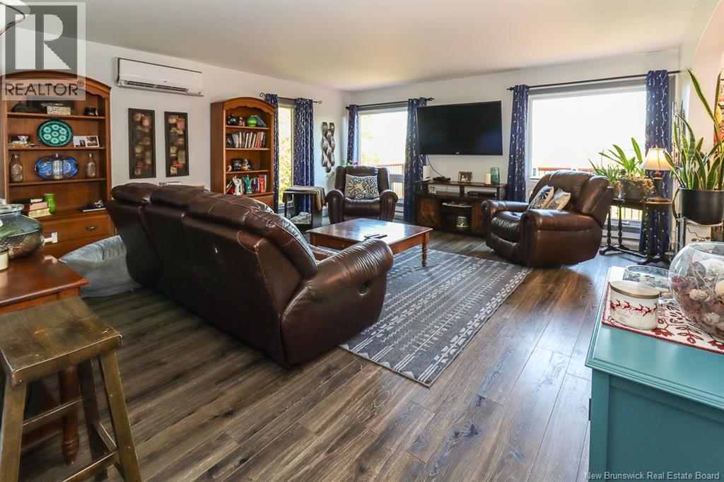 45 Stock Farm Road - 24