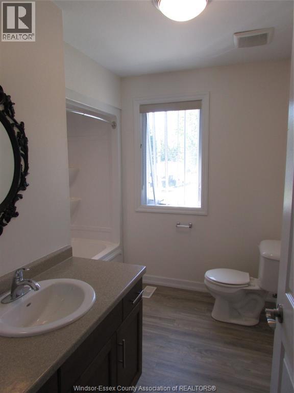 89 Oak STREET East - 15