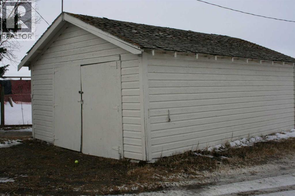 225074 Highway 583 — photo 38
