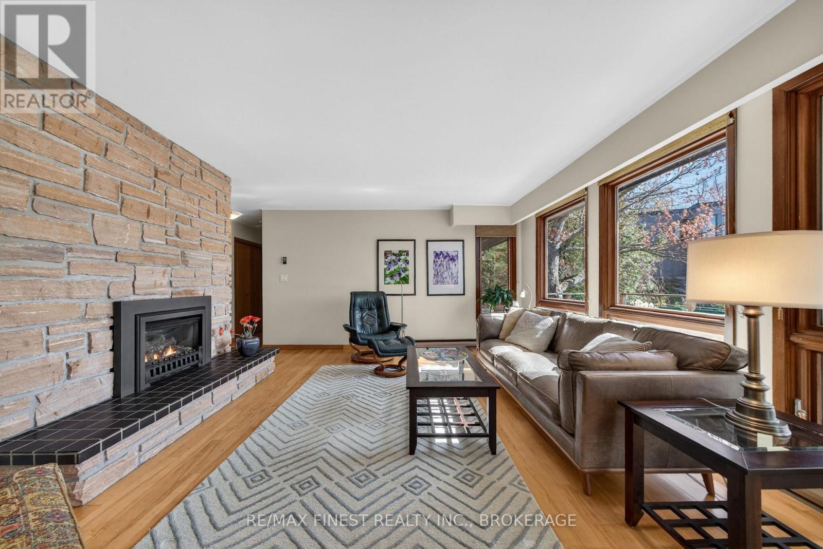 10 WARBLER LANE - 23