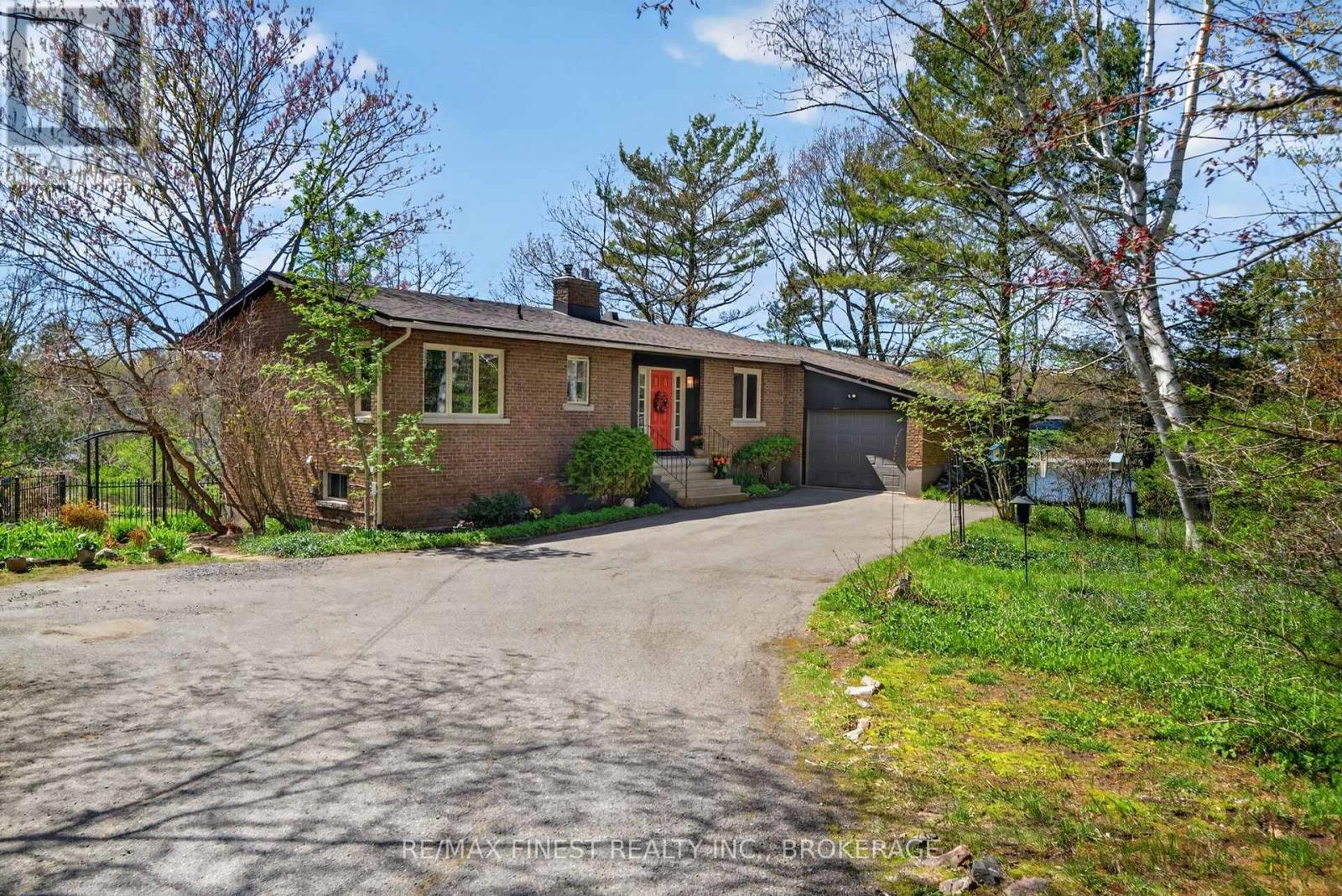 10 WARBLER LANE - 3