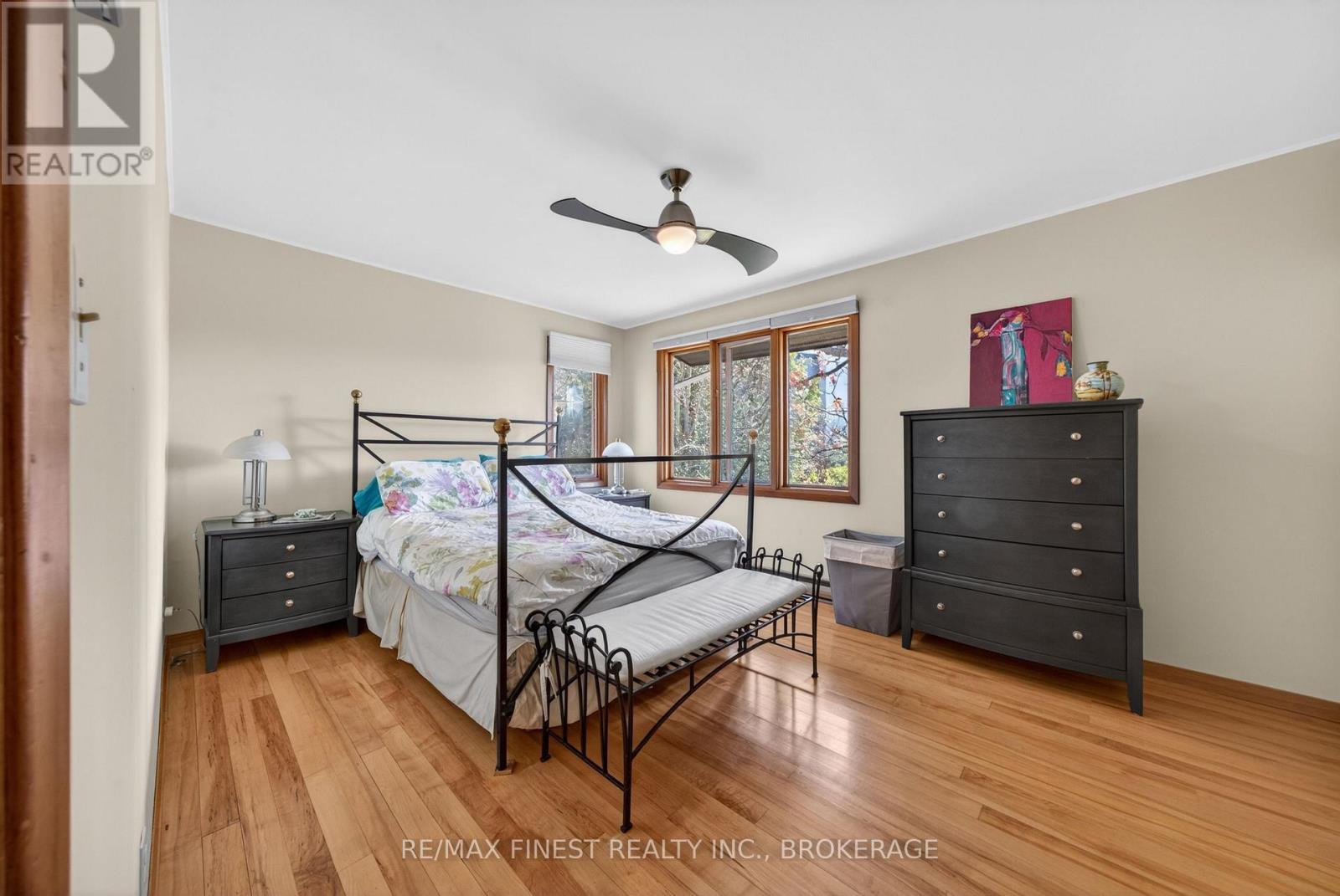 10 WARBLER LANE - 31