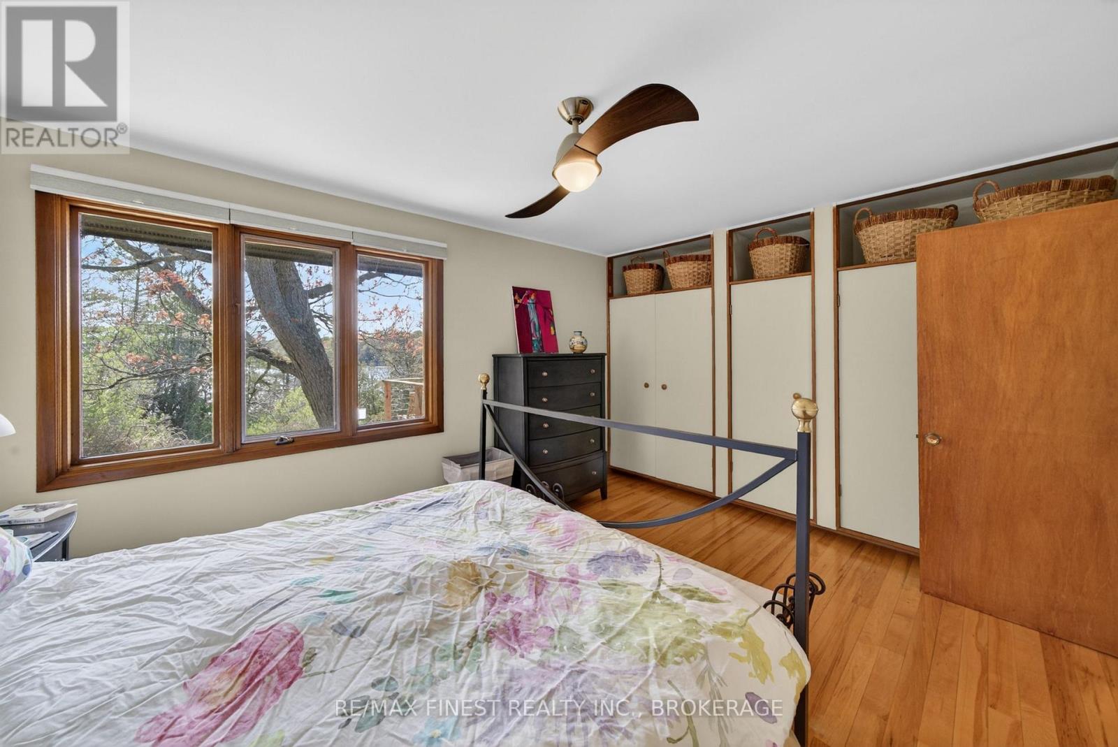 10 WARBLER LANE - 32