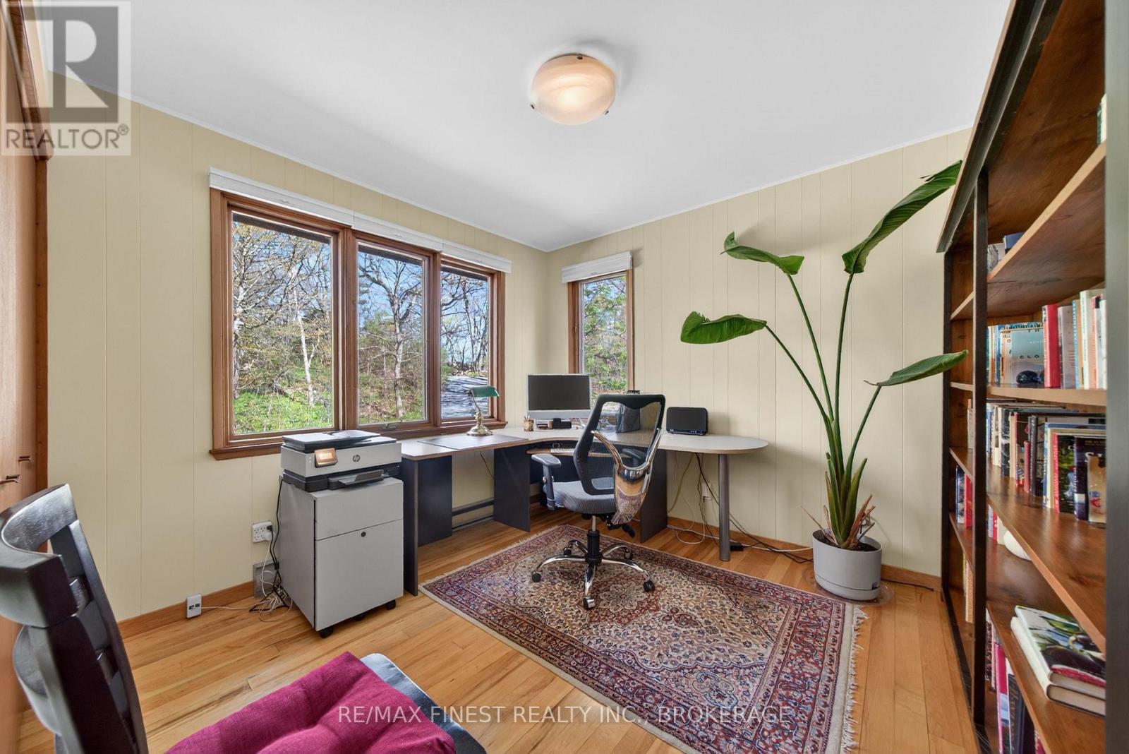10 WARBLER LANE - 33