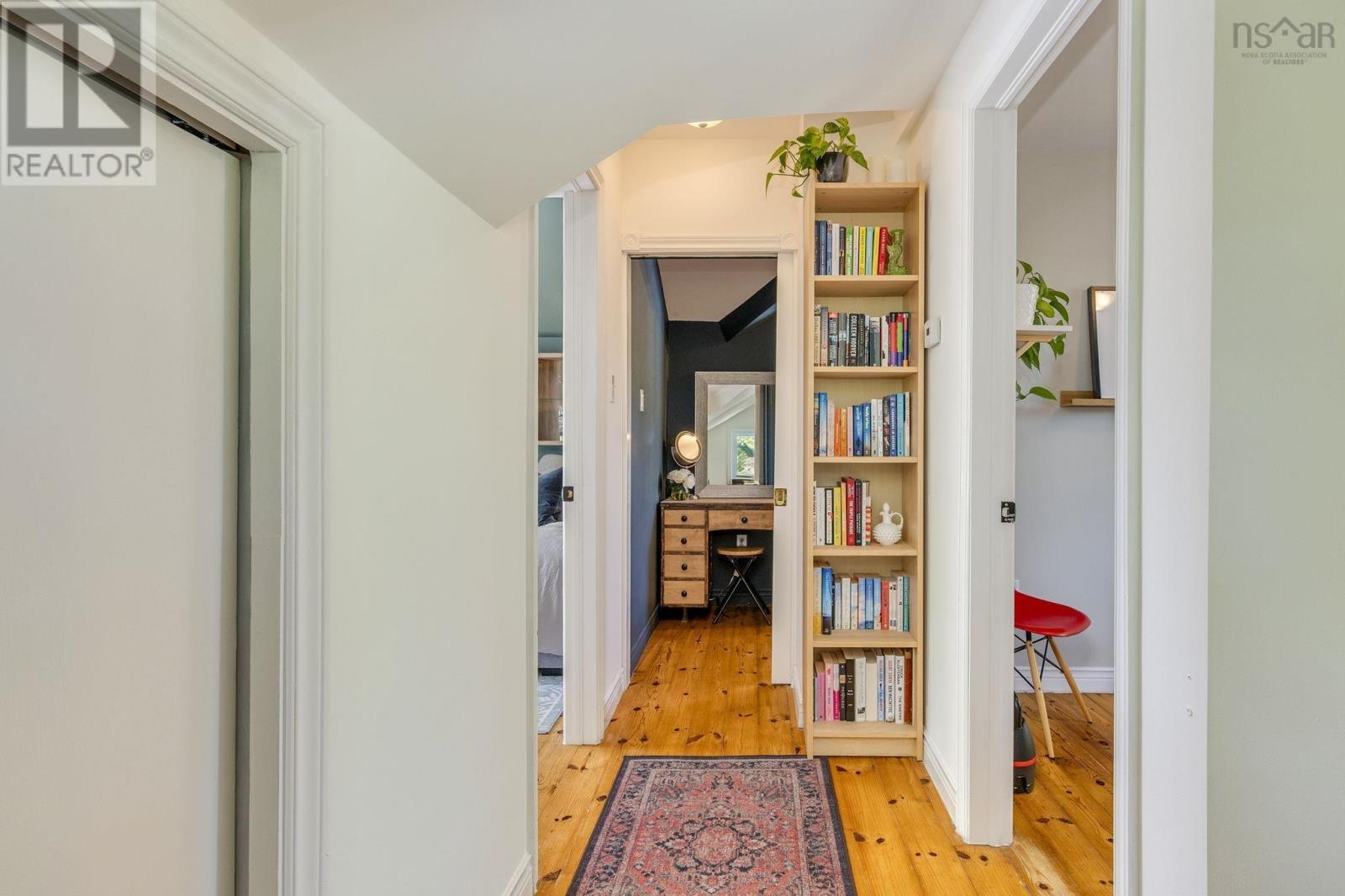 Property 24 of 42 of 25 Pioneer Avenue