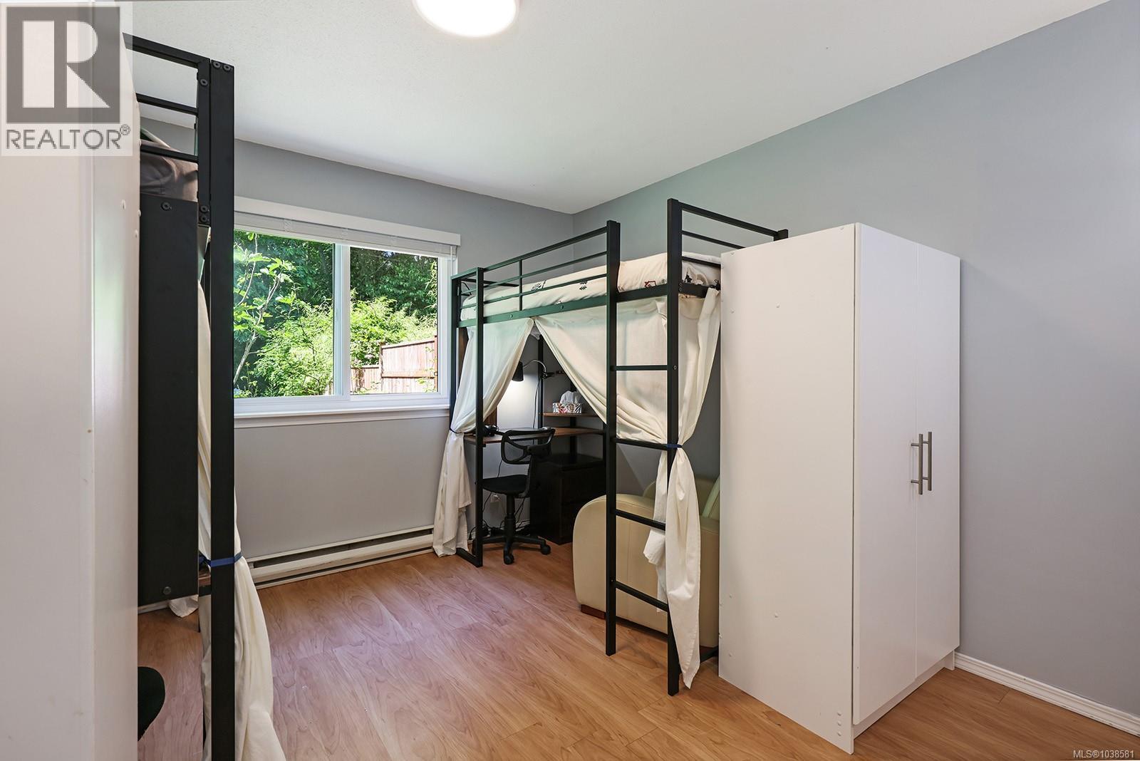 B 175 Willemar Ave, Courtenay