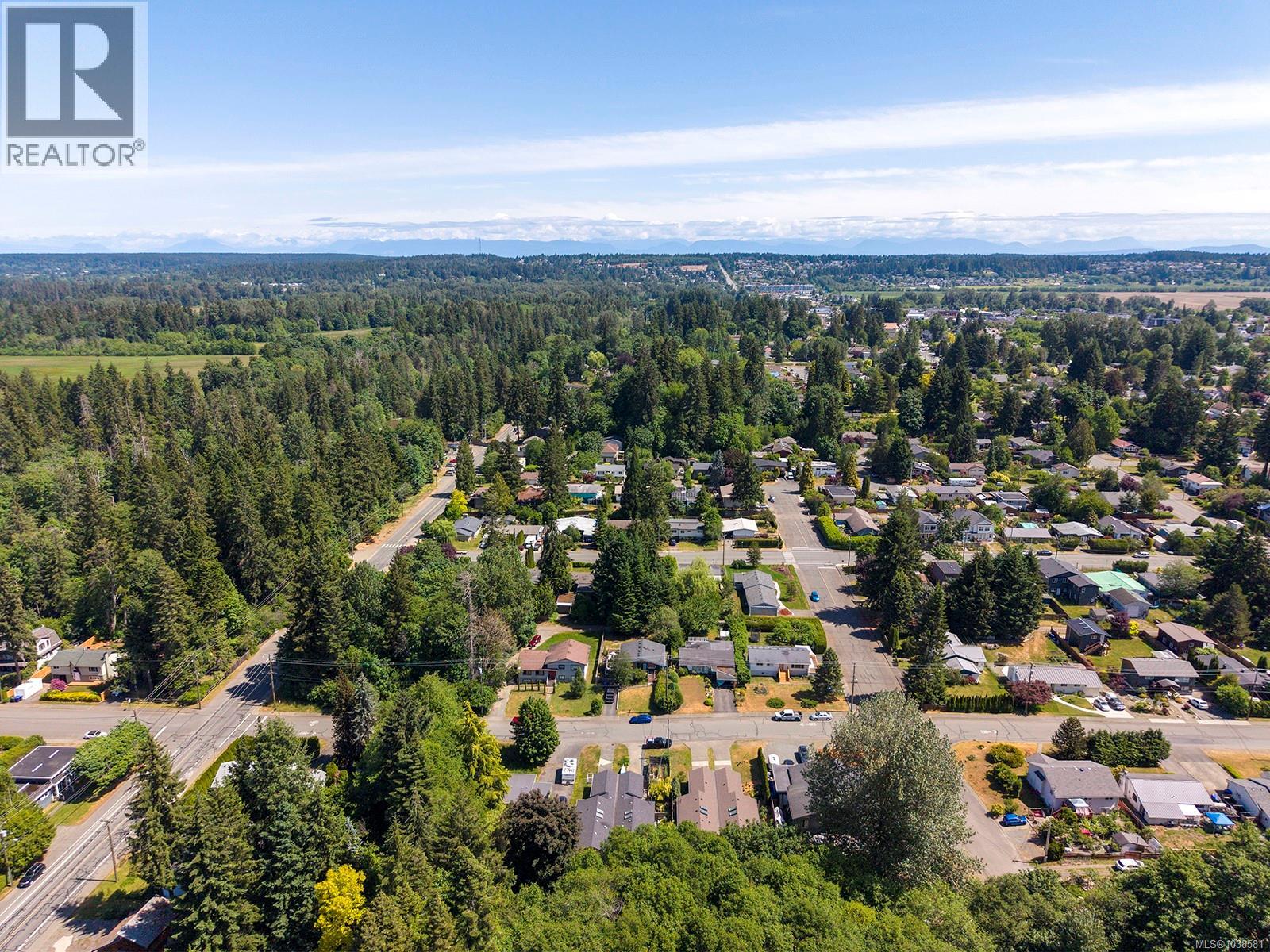 B 175 Willemar Ave, Courtenay