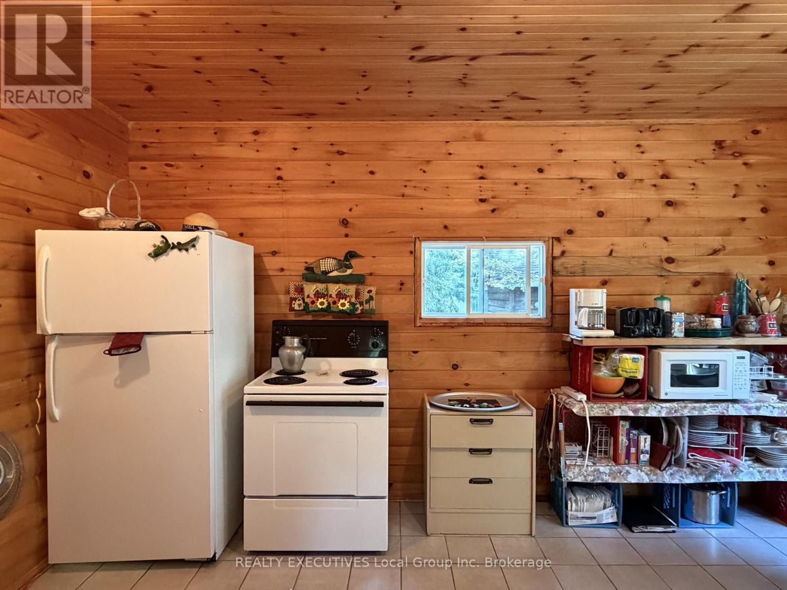 1504 HEMLOCK ISLAND - 13