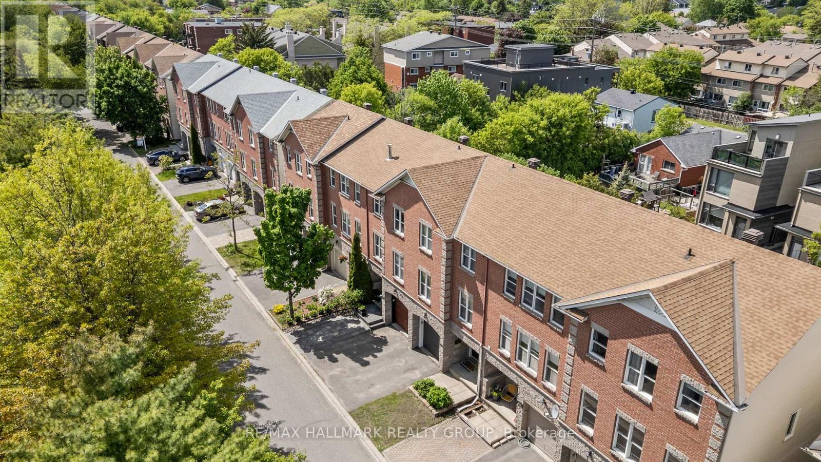 125 ARCOLA PRIVATE - 32