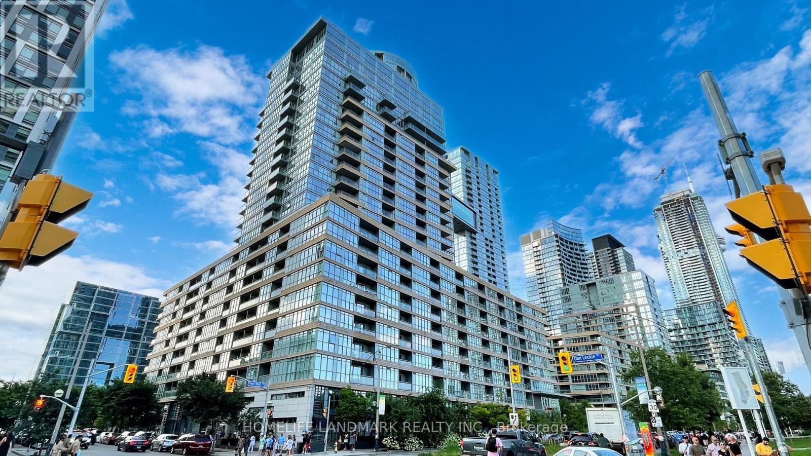 #702 151 DAN LECKIE WAY - 2