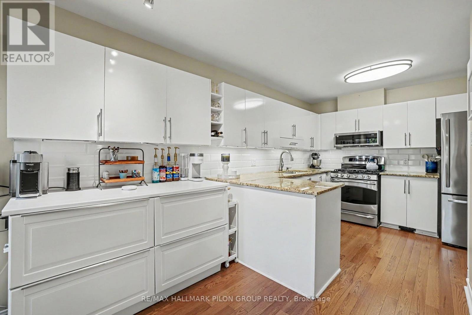 2 Bed, 2 Bath House for Sale in Ottawa – 1075 MARCHANT DRIVE, Ottawa – MLS# X13235556 - Image 21