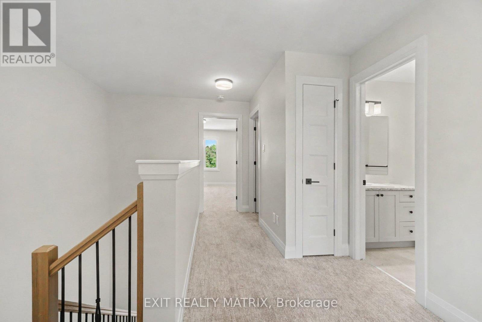 535 REGINA STREET - 10
