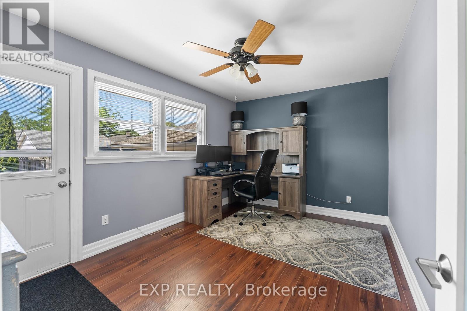 5 DUNRAVEN AVENUE - 26