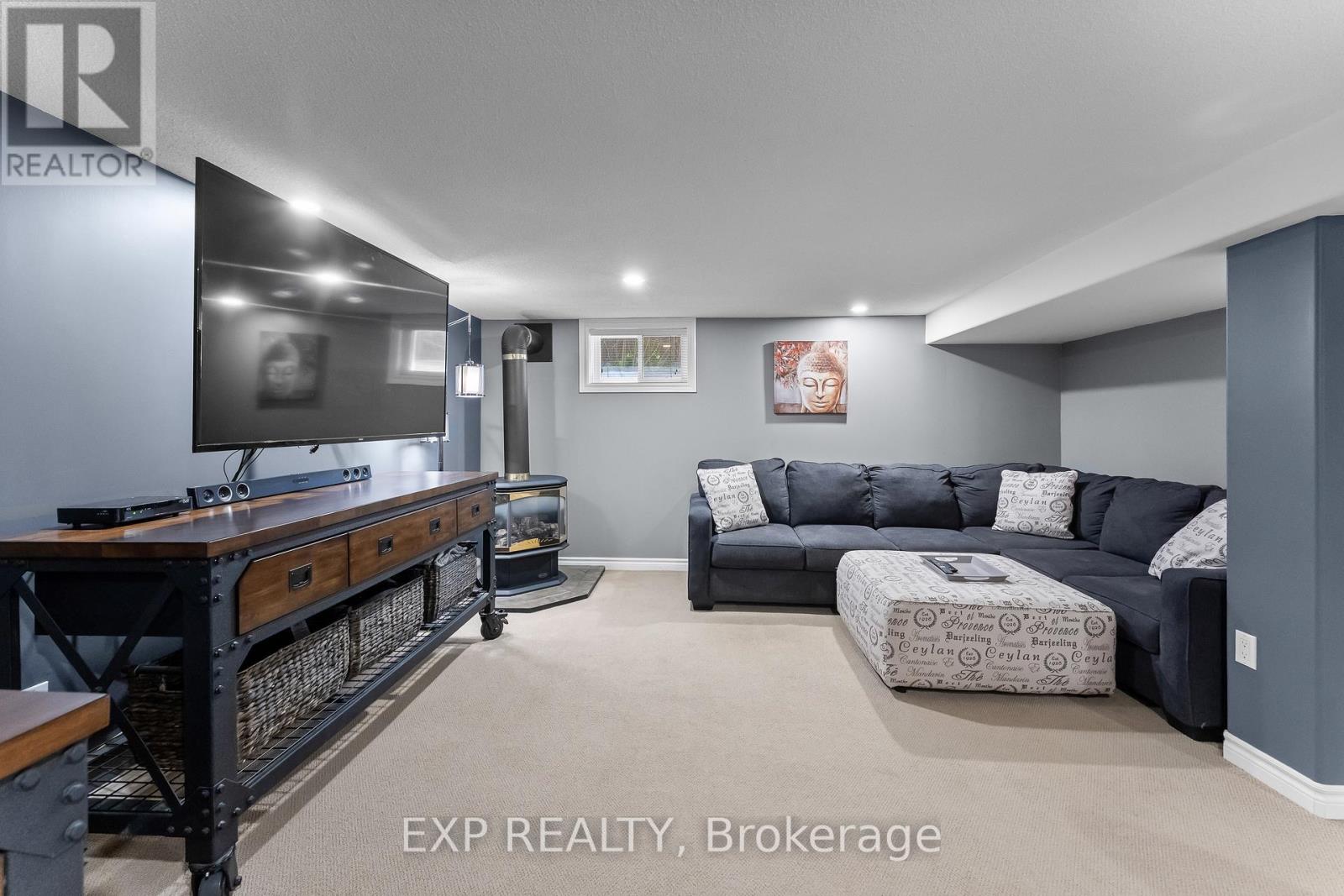 5 DUNRAVEN AVENUE - 29