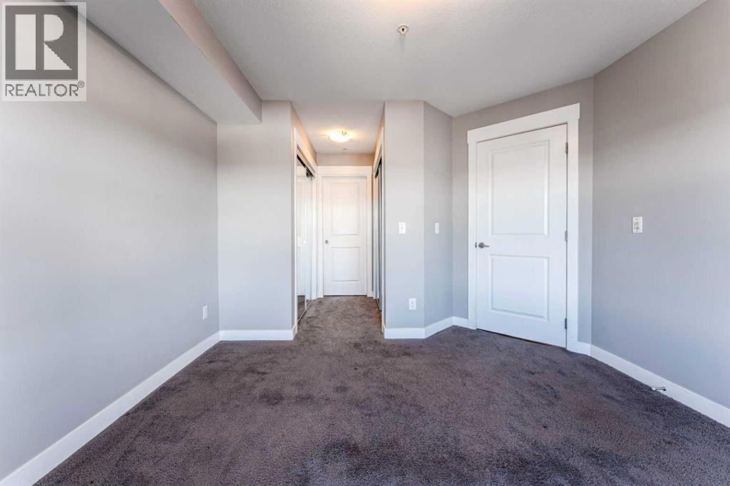 #1309 11 Mahogany Row SE - 11