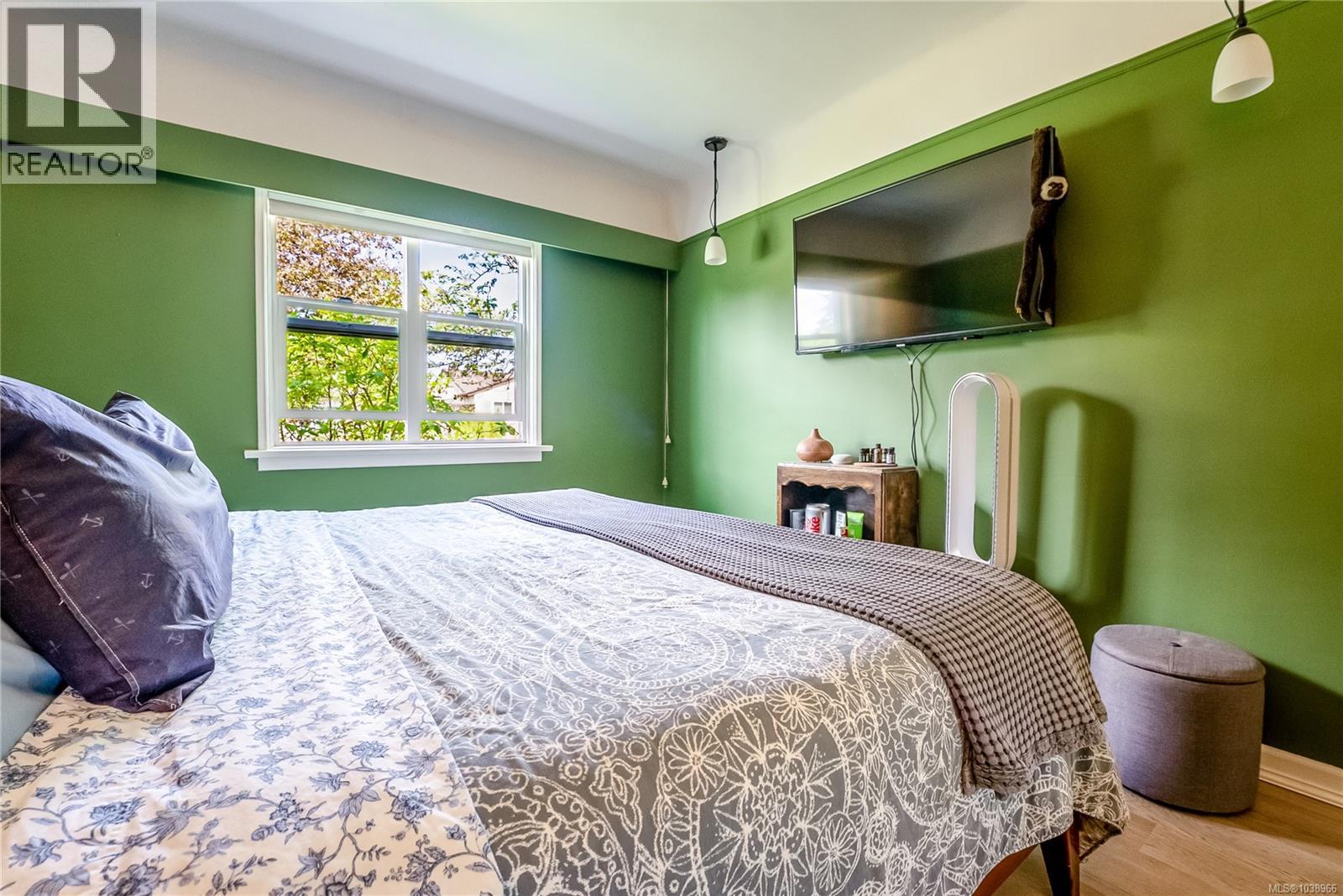  1663 Freeman Avenue, Saanich