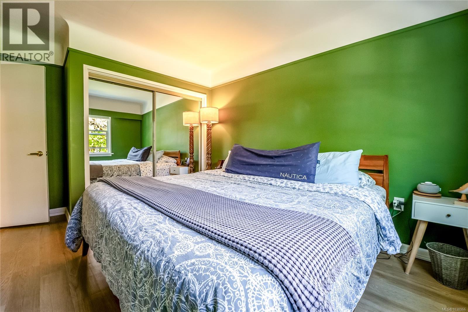  1663 Freeman Avenue, Saanich