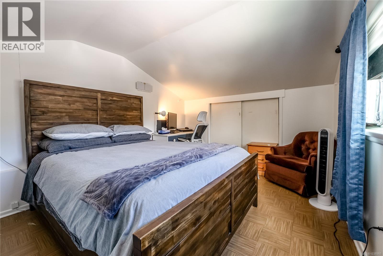  1663 Freeman Avenue, Saanich