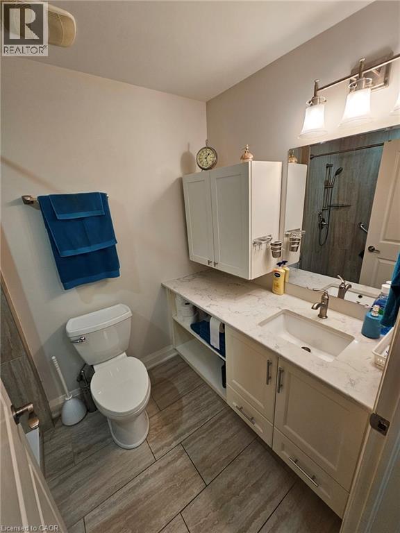 13 SISTER VARGA Terrace - 12