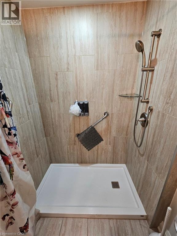 13 SISTER VARGA Terrace - 13