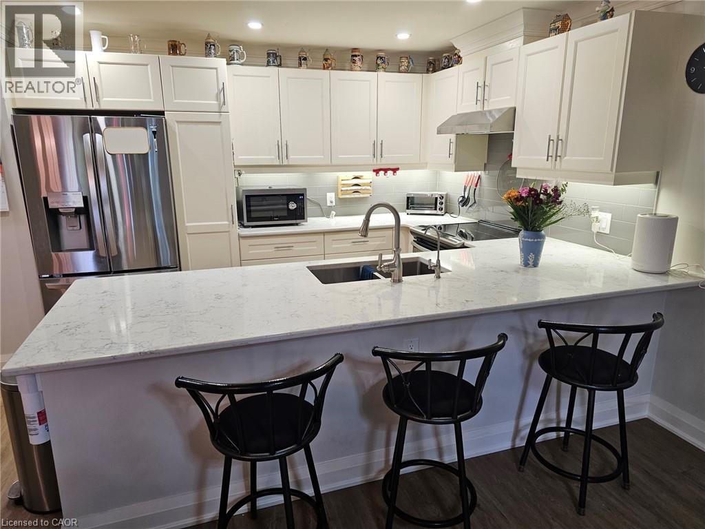 13 SISTER VARGA Terrace - 7