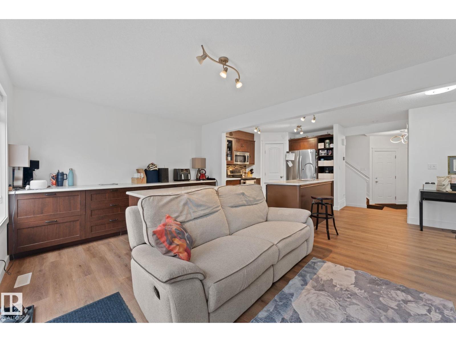 5964 164 AV NW — photo 18
