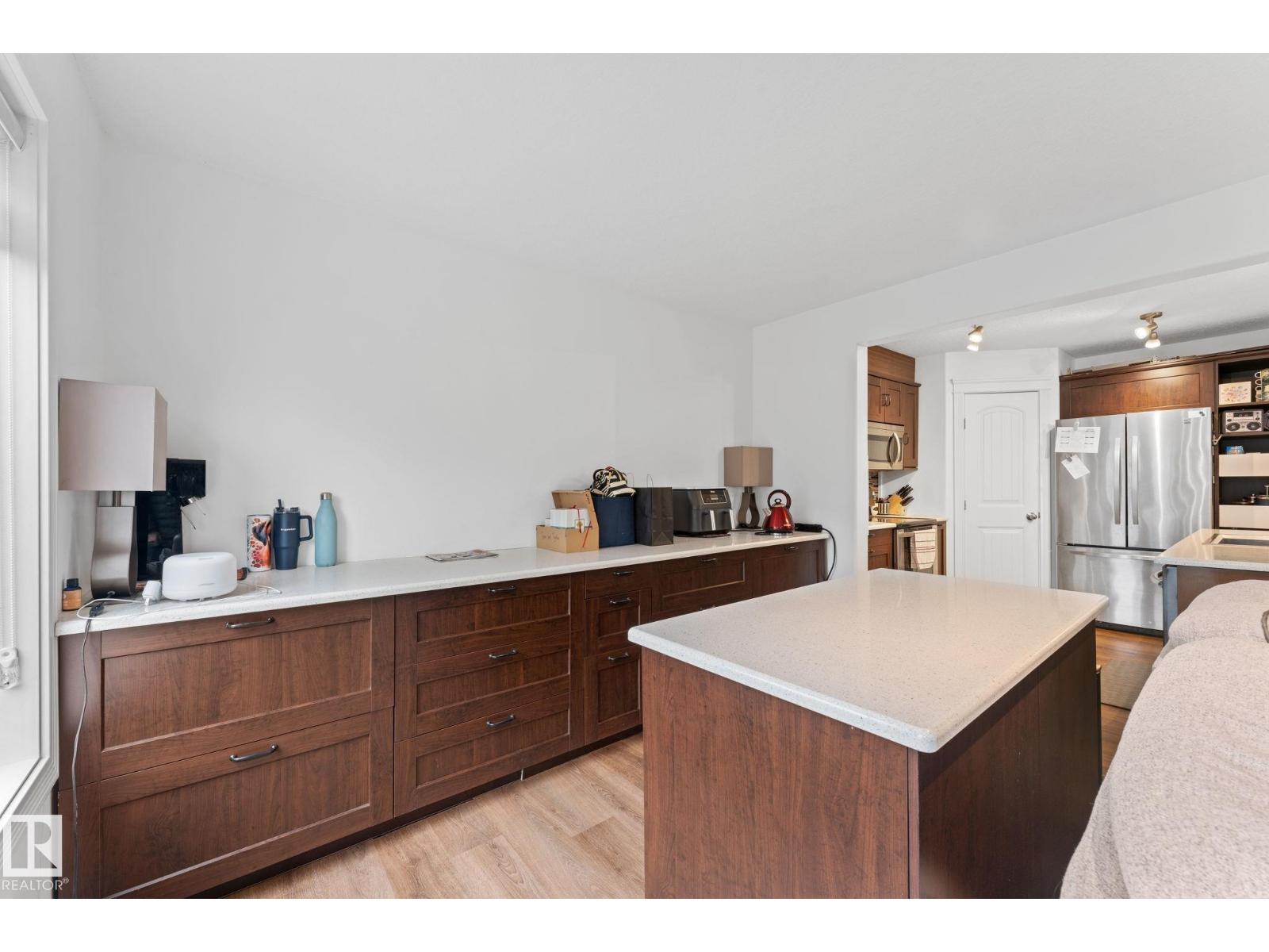 5964 164 AV NW — photo 19