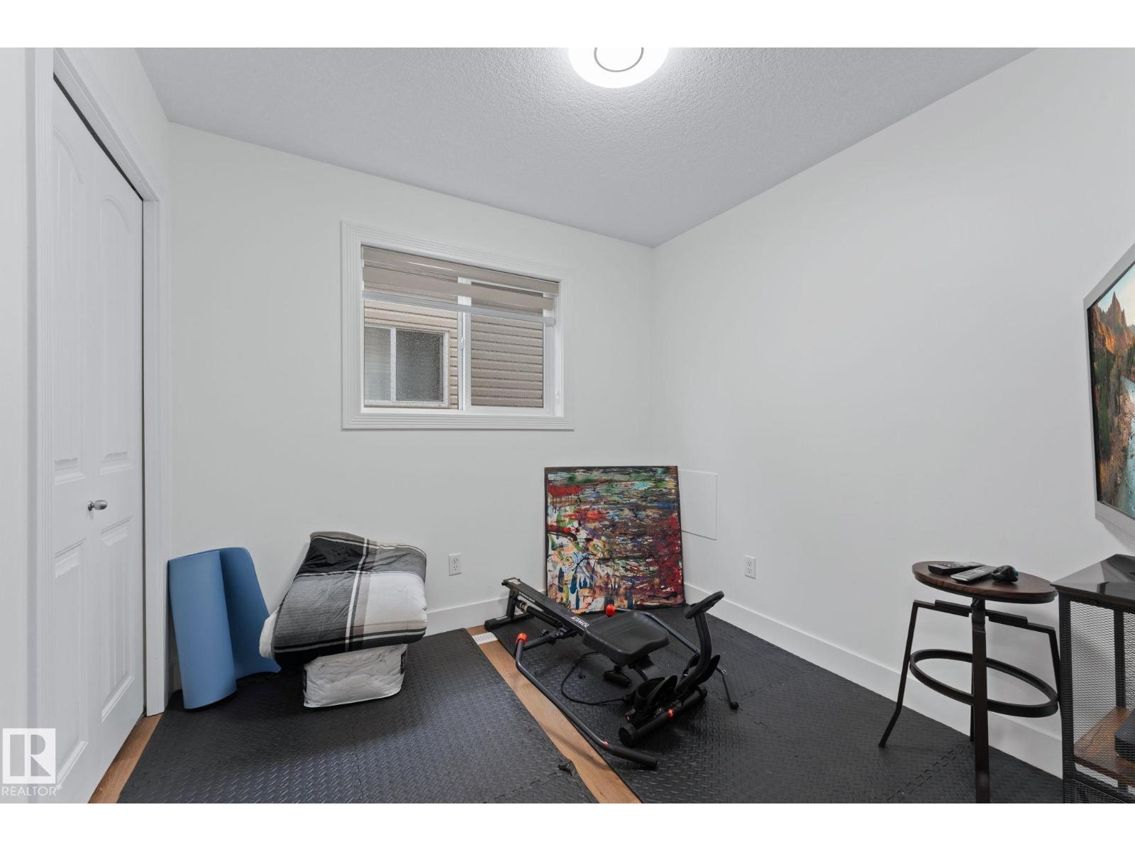 5964 164 AV NW — photo 28
