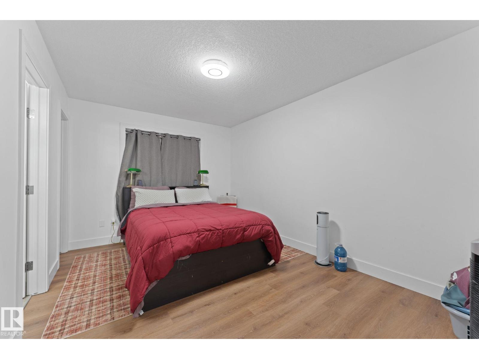 5964 164 AV NW