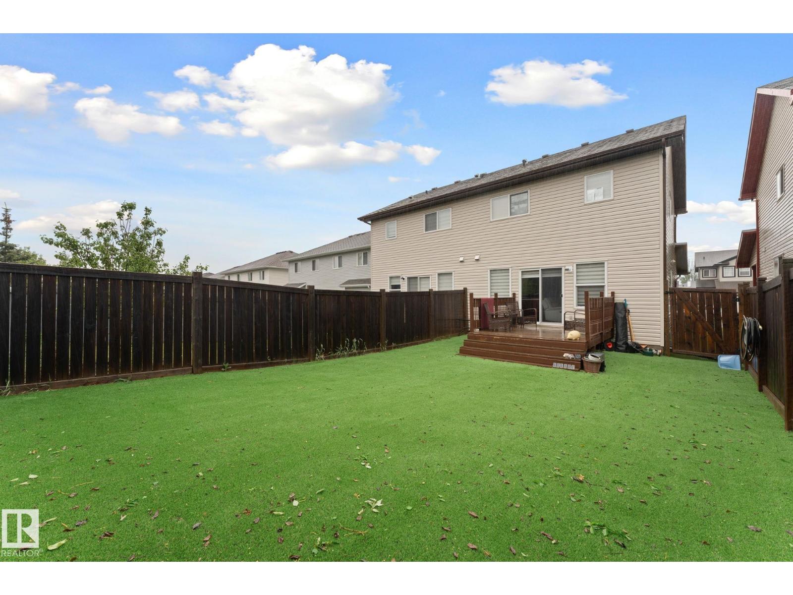 5964 164 AV NW — photo 42