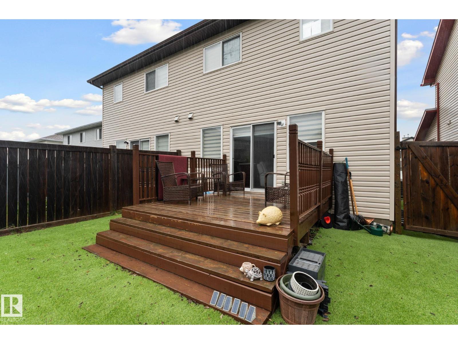 5964 164 AV NW — photo 44