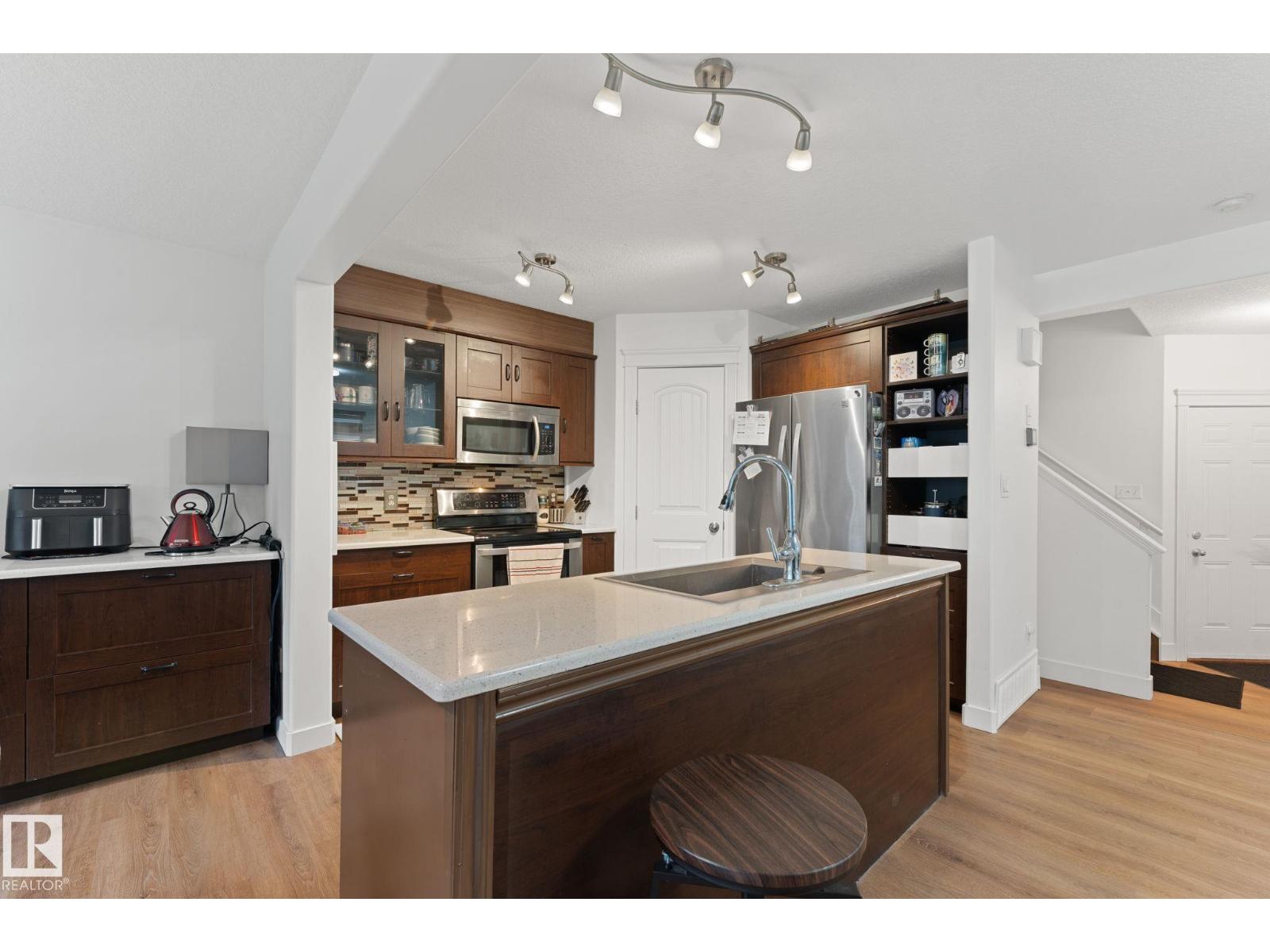 5964 164 AV NW — photo 7