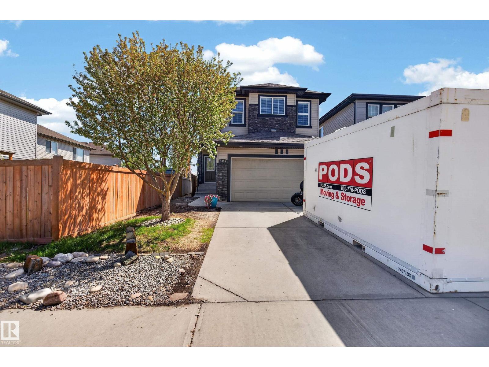 3356 HILTON CR NW - 1