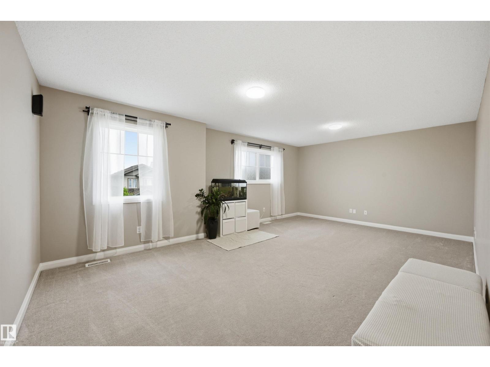 478 AINSLIE CR SW - 28