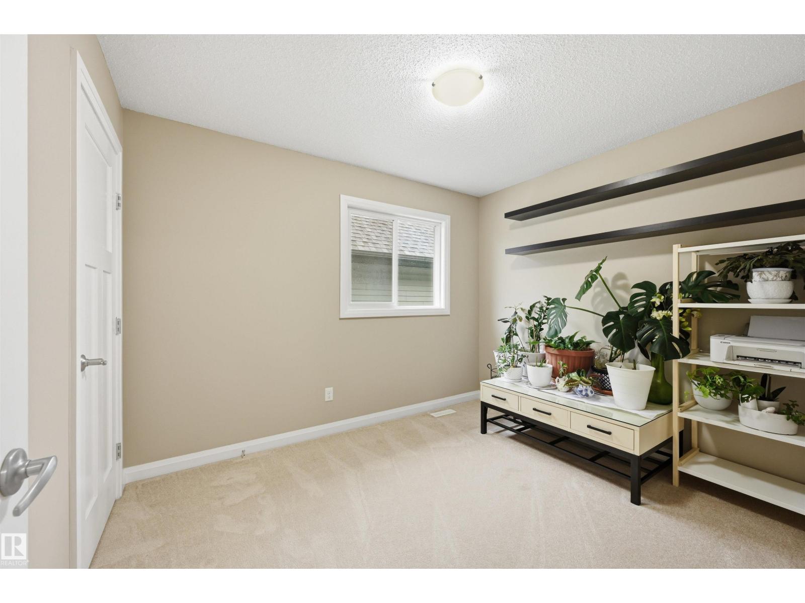 478 AINSLIE CR SW - 39
