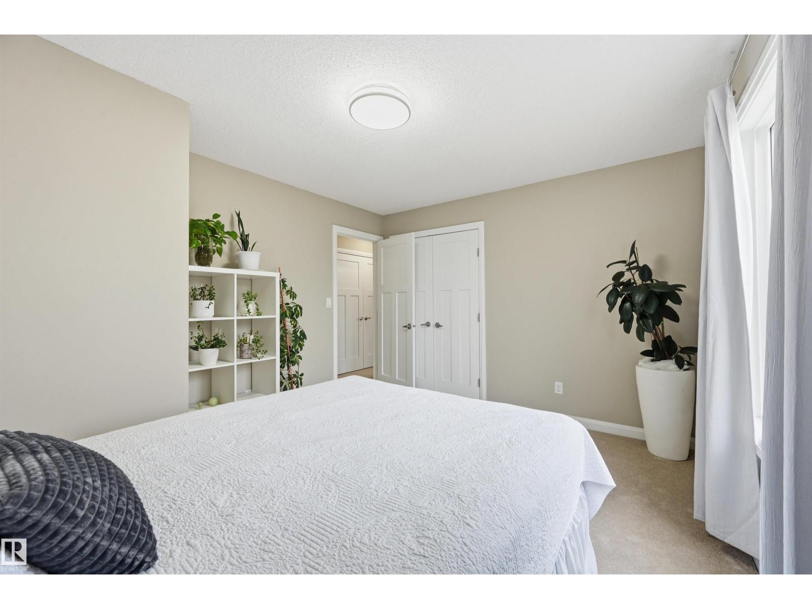 478 AINSLIE CR SW - 42