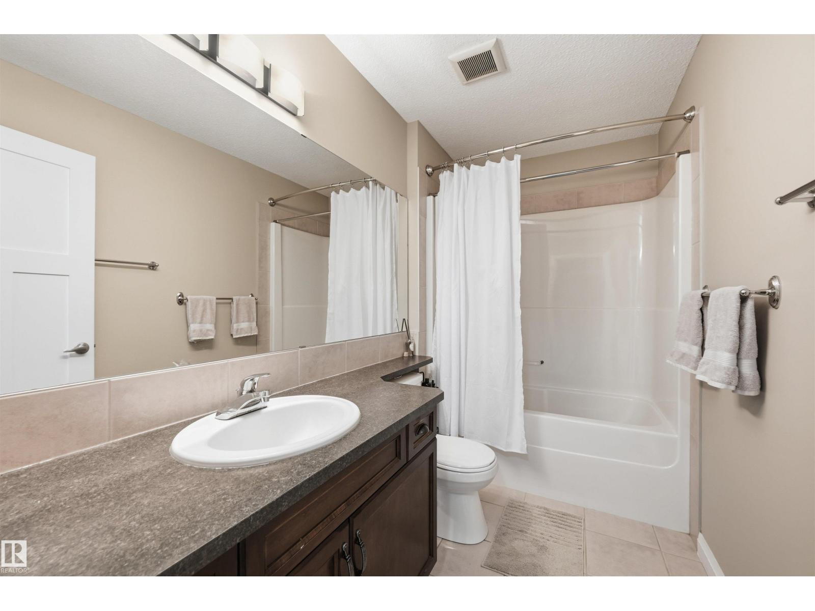 478 AINSLIE CR SW - 45