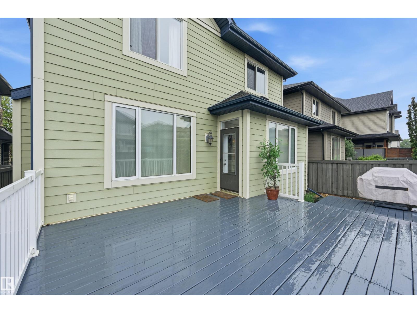 478 AINSLIE CR SW - 54