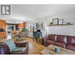 90 Richard Street, Alfred And Plantagenet, ON K0B1A0 Photo 7