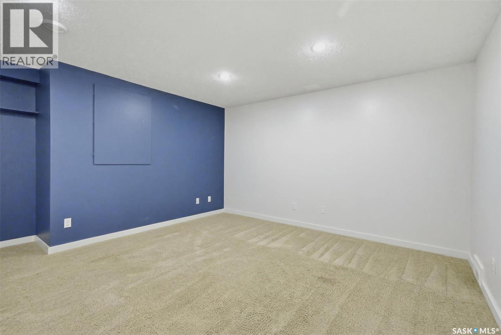 #265 245 Ashworth CRESCENT - 31
