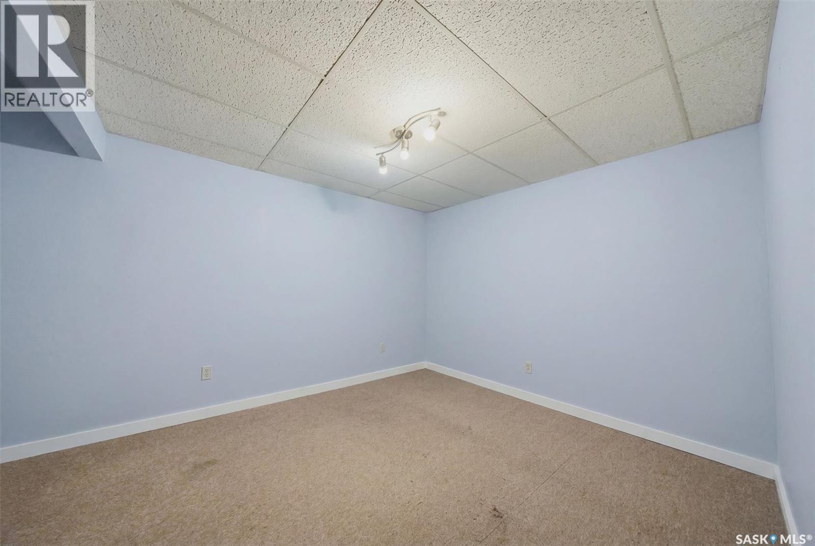 1311 Latrace ROAD - 34